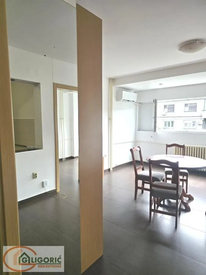 Rent, office space, 41m², Poštanska Štedionica, Palilula Sve Podlokacije