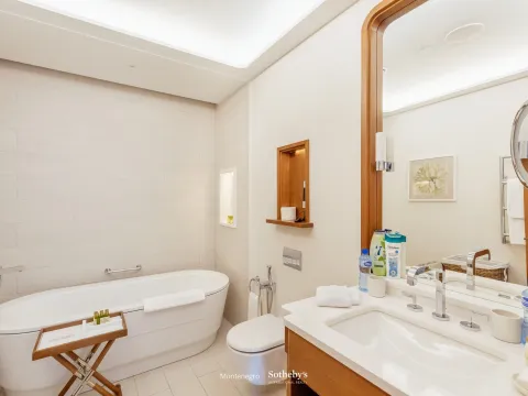 Sale, four bedroom apartment, 620m², Porto Montenegro, Tivat - image 16