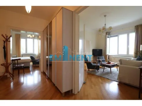 Izdavanje, trosoban stan, 90m², Vračar Sve Podlokacije, Beograd - image 13