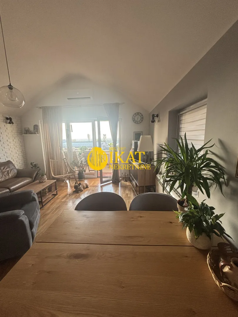 Prodaja, četvorosoban stan, 93m², Višnjička Banja, Palilula Sve Podlokacije