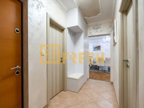 Rent, two bedroom apartment, 65m², Stari Aerodrom, Podgorica - image 11