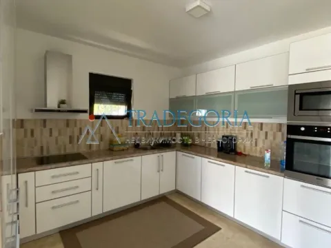 Prodaja, kuća, 300m², Bar, Crna Gora - image 7