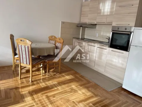 Rent, three bedroom apartment, 66m², Podbara, Novi Sad Sve Podlokacije - image 2