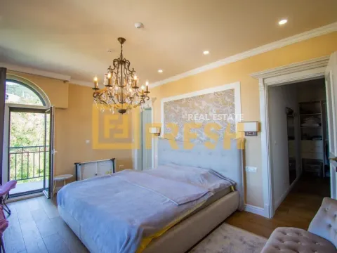 Prodaja, kuća, 371m², Tivat, Crna Gora - image 28