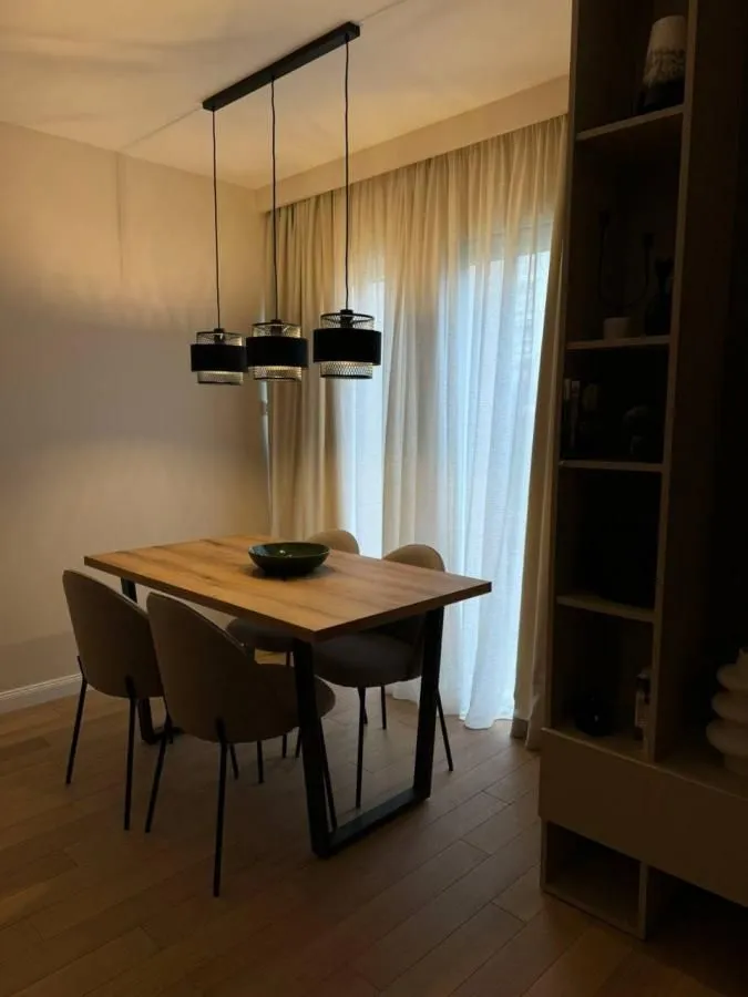 Rent, two bedroom apartment, 80m², Tivat, Crna Gora