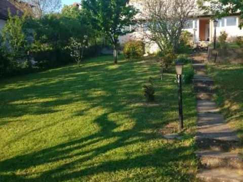 Prodaja, kuća, 341m², Grocka, Beograd