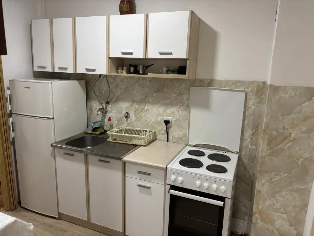 Rent, three bedroom apartment, 60m², Miljakovac, Rakovica