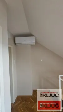 Izdavanje, dvosoban stan, 54m², Grbavica, Novi Sad Sve Podlokacije - image 4