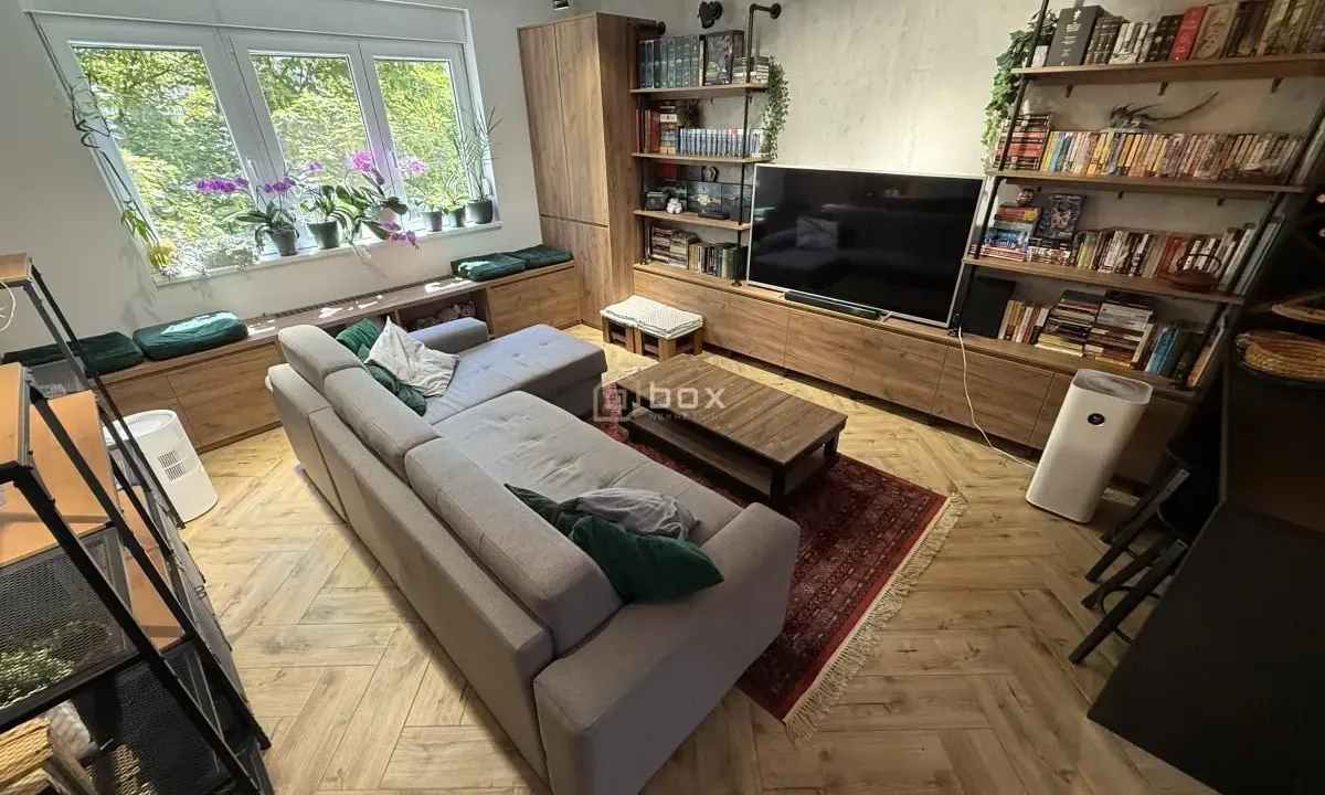 Sale, three bedroom apartment, 75m², Medijana, Niš