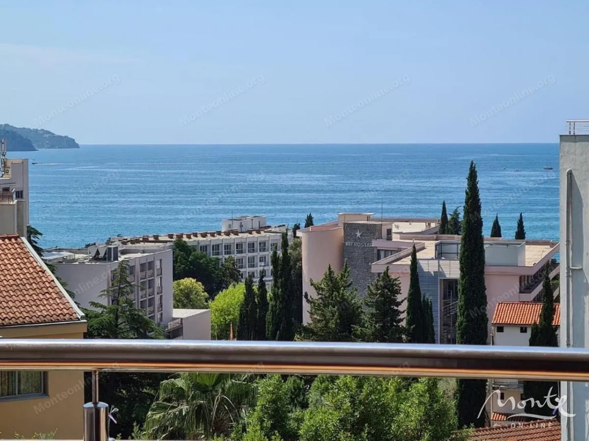 Prodaja, jednosoban stan, 34m², Bečići, Budva