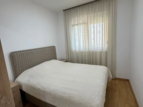 Rent, one bedroom apartment, 40m², Stari Aerodrom, Podgorica - image 4