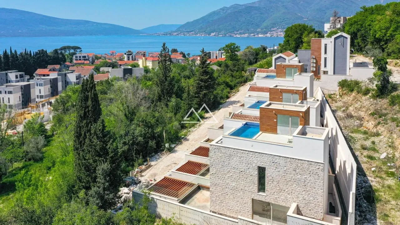 Prodaja, kuća, 286m², Donja Lastva, Tivat