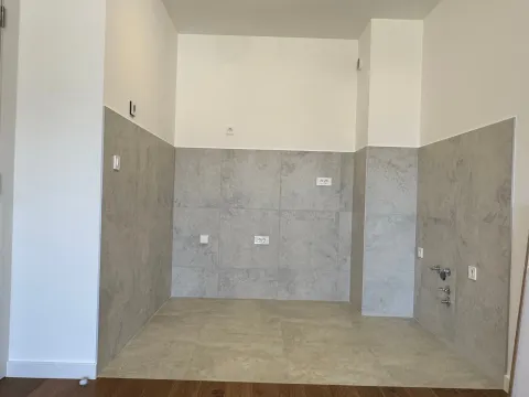 Rent, one bedroom apartment, 46m², Tološka šuma, Podgorica - image 6