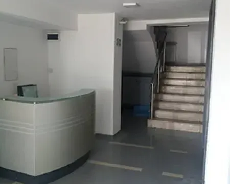 Izdavanje, poslovni prostor, 2400m², Zemun Gornji Grad, Zemun Sve Podlokacije - image 4