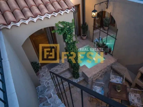 Prodaja, kuća, 160m², Stara Varoš, Podgorica - image 3