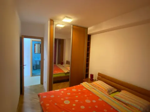 Izdavanje, jednosoban stan, 50m², Preko Morače, Podgorica - image 3