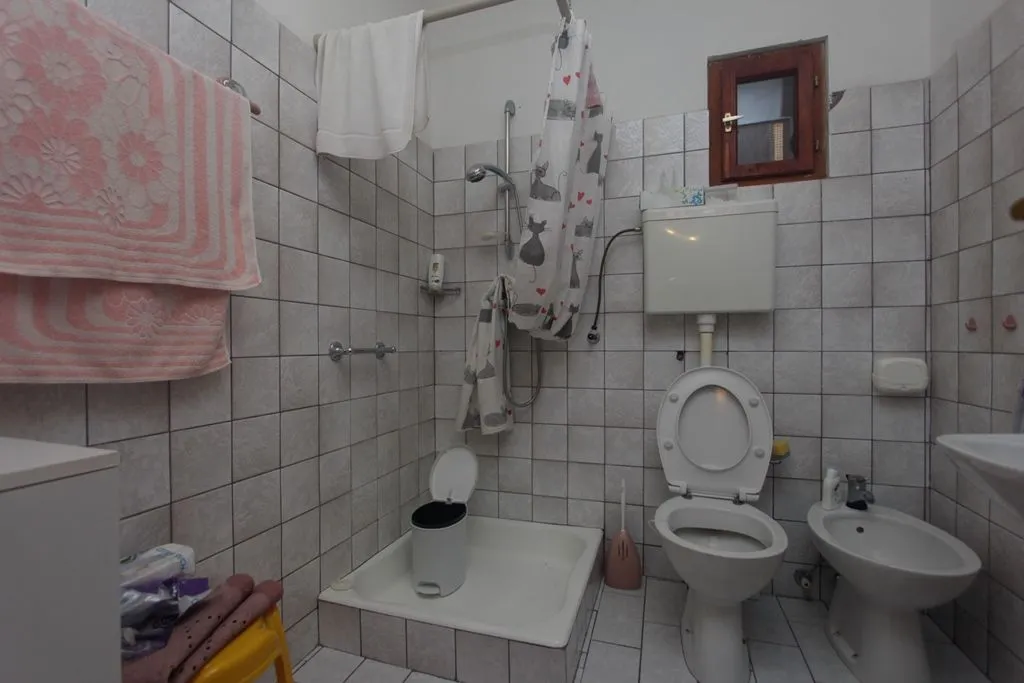 Sale, house, 230m², Prčanj, Kotor