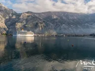 Sale, house, 330m², Prčanj, Kotor - image 19