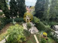 Izdavanje, kuća, 280m², Pod Goricom, Podgorica - image 11