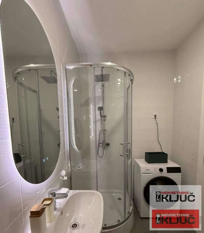 Izdavanje, garsonjera, 28m², Novo naselje, Novi Sad