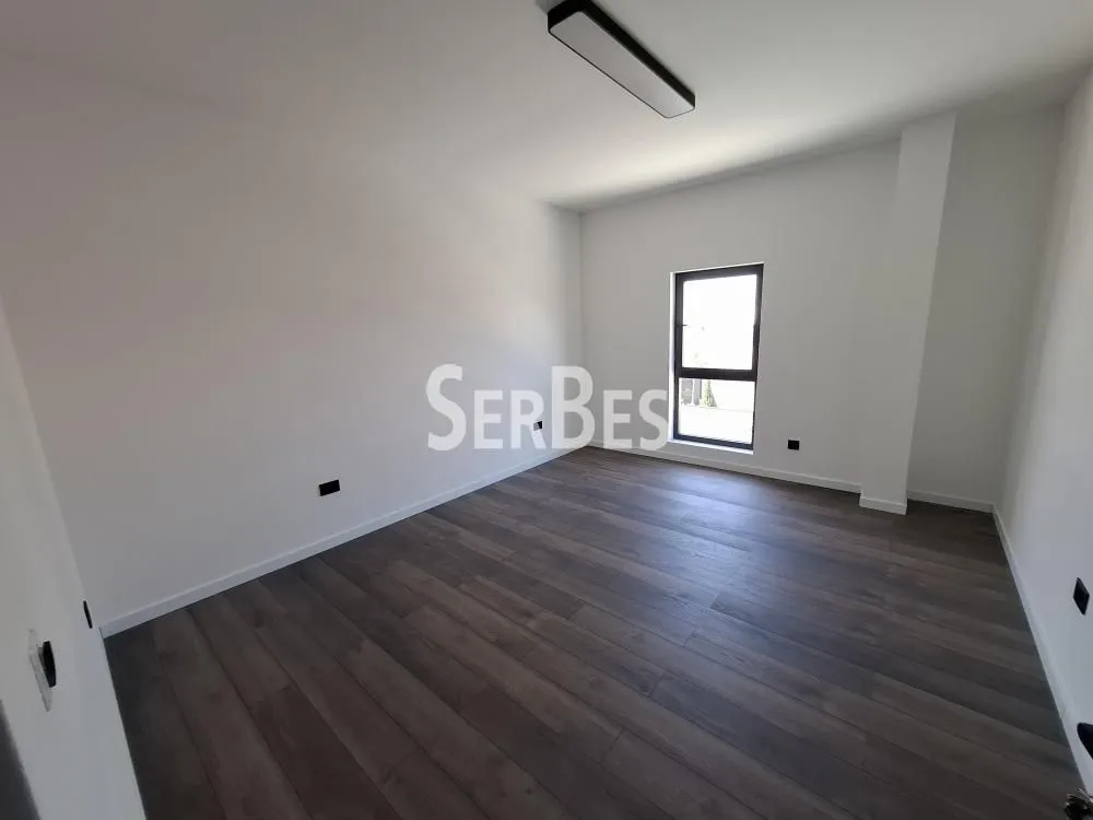 Sale, office space, 600m², Klisa, Novi Sad Sve Podlokacije