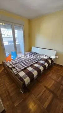 Izdavanje, dvosoban stan, 75m², Južni Bulevar, Vračar Sve Podlokacije - image 9