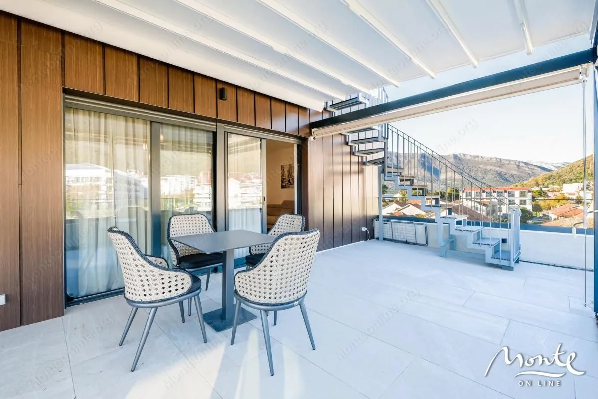 Sale, two bedroom apartment, 137m², Donja Lastva, Tivat