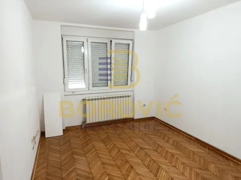 Sale, three bedroom apartment, 66m², Vračar Sve Podlokacije, Beograd - image 4