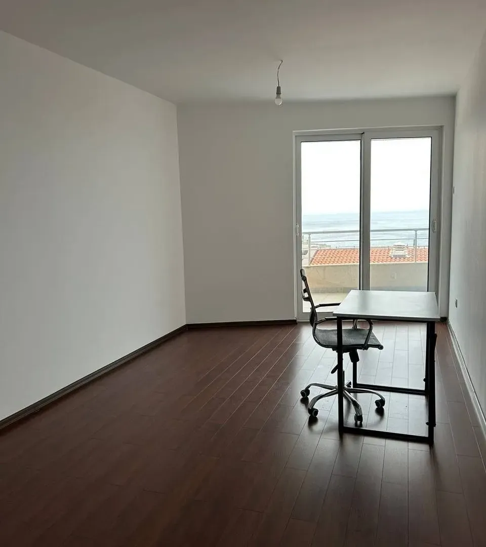 Prodaja, jednosoban stan, 85m², Petrovac, Budva