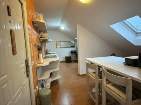 Izdavanje, dvosoban stan, 82m², Centar, Tivat - image 5