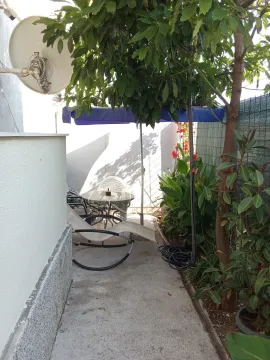 Rent, one bedroom apartment, 66m², Šušanj, Bar - image 4