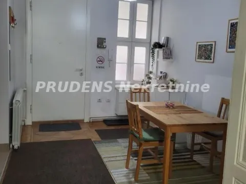 Rent, one bedroom apartment, 42m², Skadarlija, Beograd - image 6