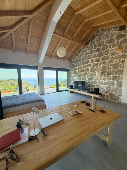 Sale, house, 210m², Markovići, Budva