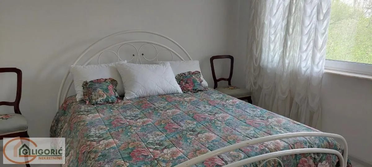 Sale, house, 1000m², Selters Banja, Mladenovac