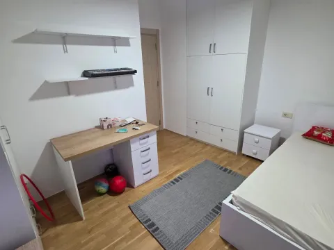 Rent, two bedroom apartment, 72m², Blok 9, Podgorica - image 14