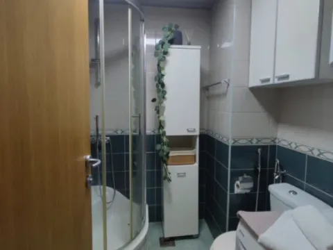 Rent, one bedroom apartment, 50m², Babilonija, Budva - image 9