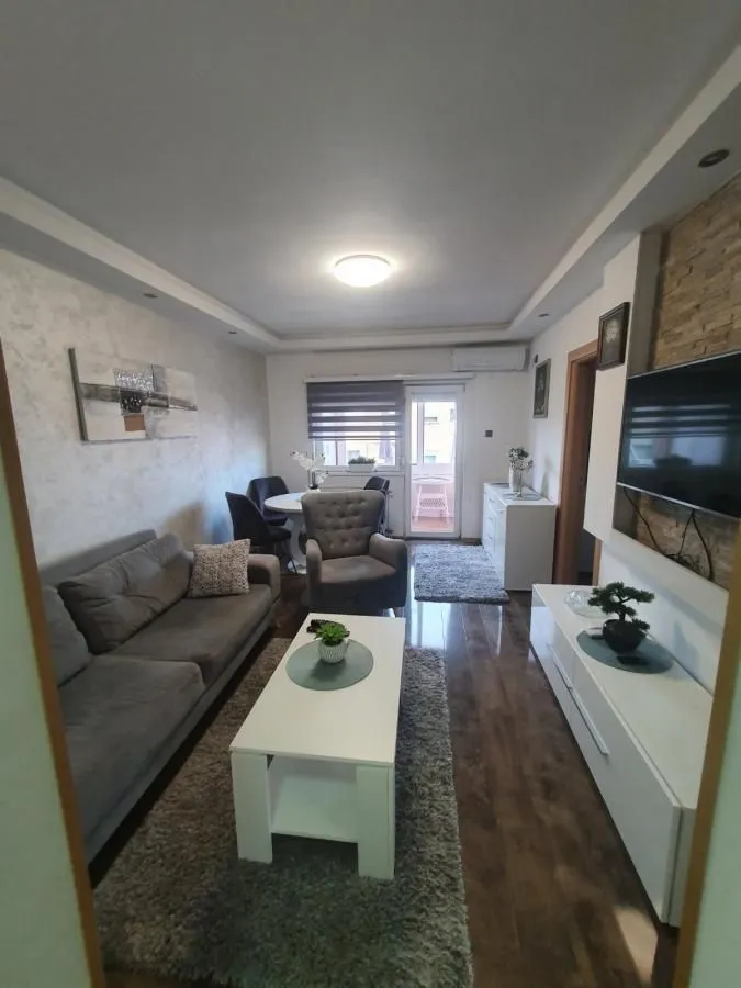 Rent, two bedroom apartment, 43m², Bulevar Evrope, Novi Sad Sve Podlokacije
