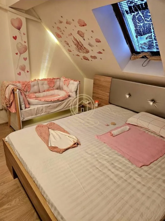 Izdavanje, trosoban stan, 80m², Bogoslovija, Palilula Sve Podlokacije