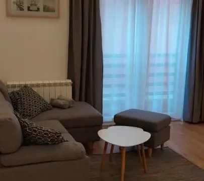 Stan in Vračar Sve Podlokacije