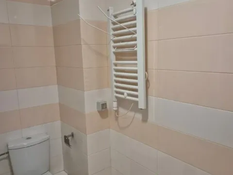 Izdavanje, jednosoban stan, 47m², Stari Aerodrom, Podgorica - image 3