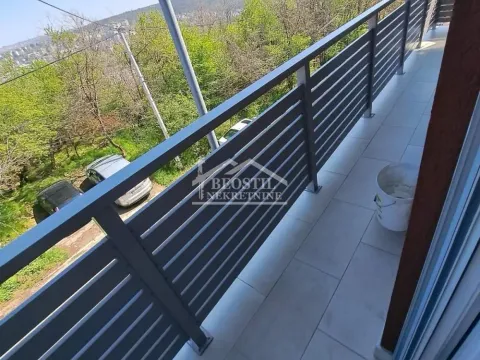 Izdavanje, trosoban stan, 82m², Skojevsko Naselje, Beograd - image 20