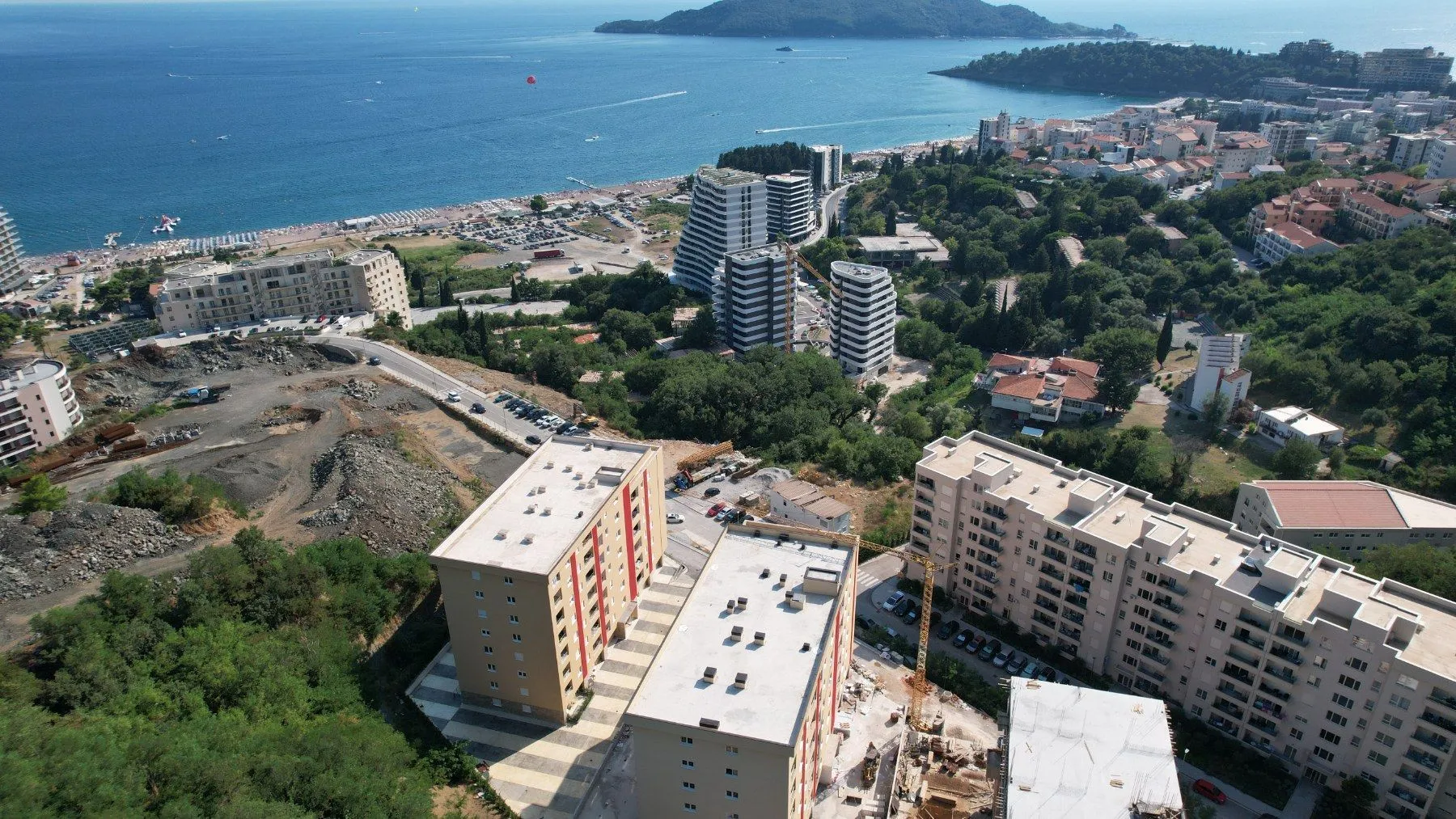 Sale, one bedroom apartment, 43m², Bečići, Budva