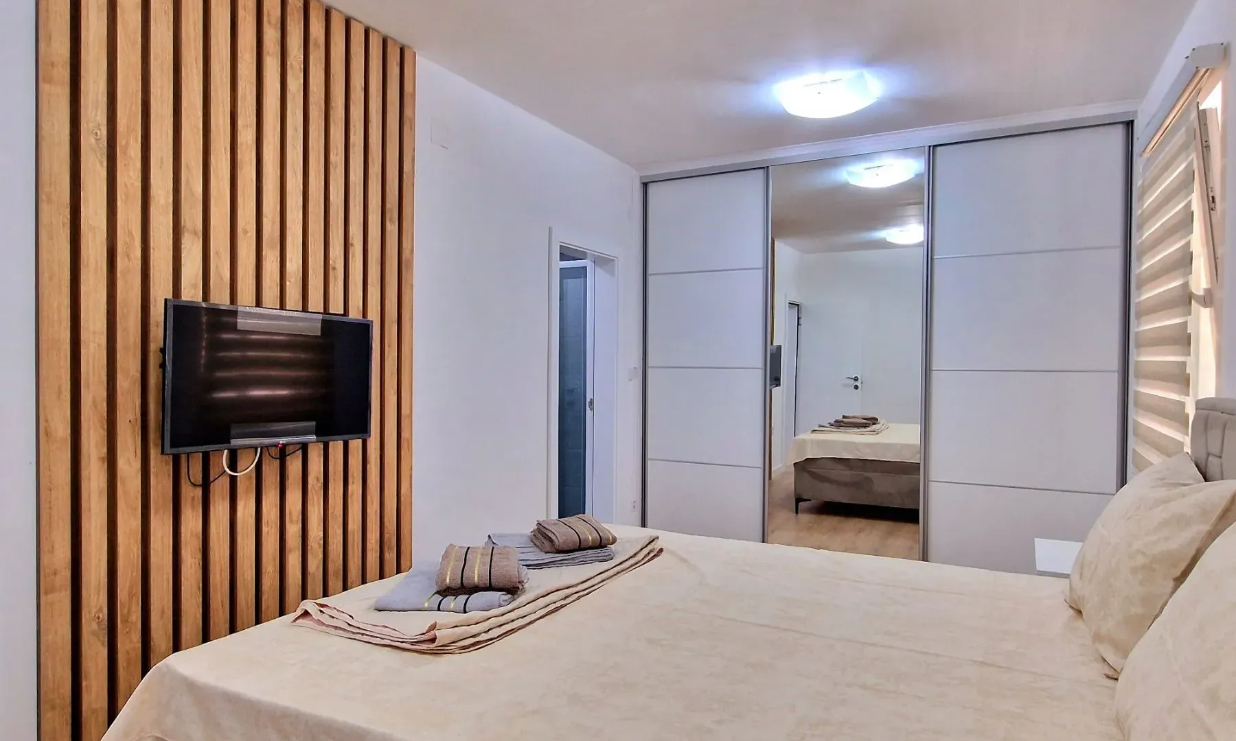Prodaja, dvosoban stan, 70m², Bečići, Budva