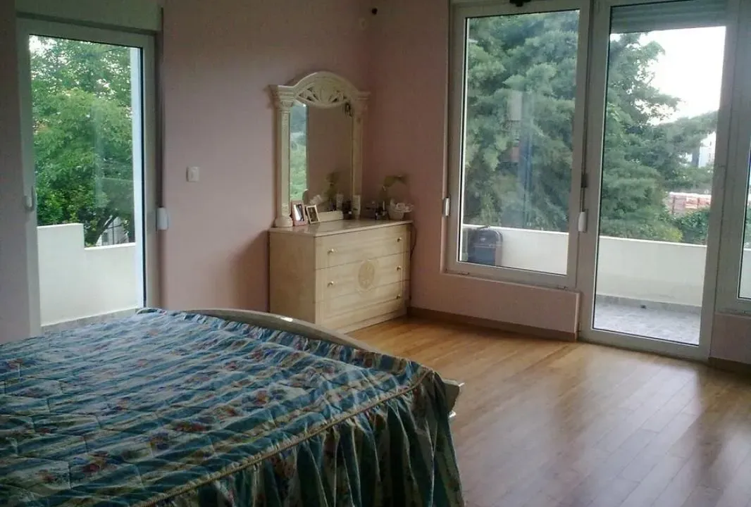 Sale, hospitality venue, 537m², Podmaine, Budva