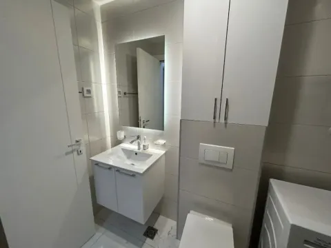 Izdavanje, jednosoban stan, 48m², Stari Aerodrom, Podgorica - image 6