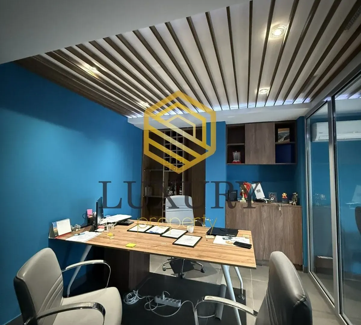 Rent, office space, 180m², 1 maj, Podgorica