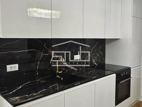 Izdavanje, trosoban stan, 107m², Tašmajdan, Palilula Sve Podlokacije - image 6