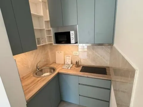 Sale, studio apartment, 24m², Bečići, Budva - image 3