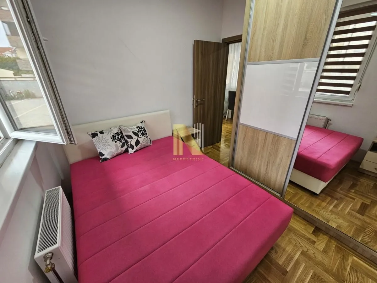 Prodaja, dvosoban stan, 50m², Nova Detelinara, Novi Sad Sve Podlokacije