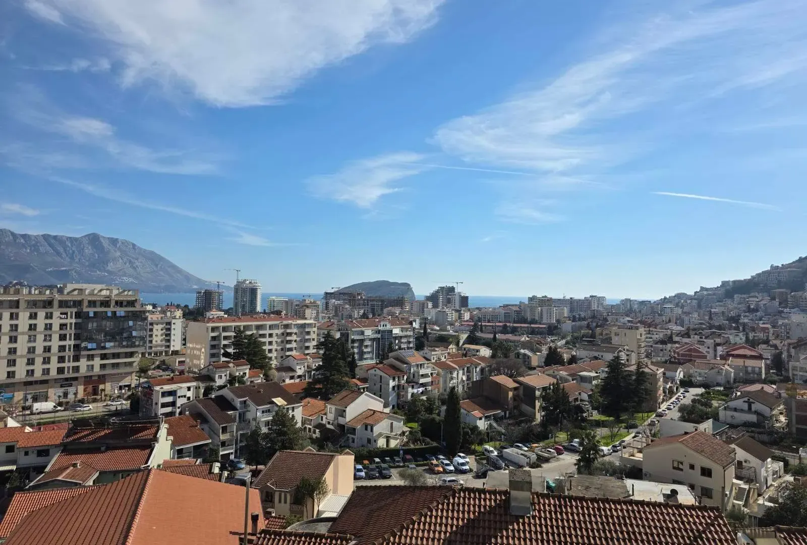 Prodaja, dvosoban stan, 120m², Budva, Crna Gora